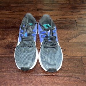 Womens Nike Downshifter 9